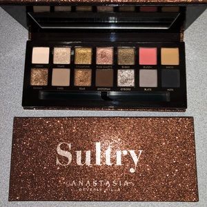 Anastasia Beverly Hills Sultry Palette